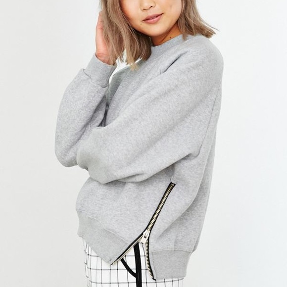 UNIF Sweaters - UNIF x Urban Outfitters UO gray crewneck sweater